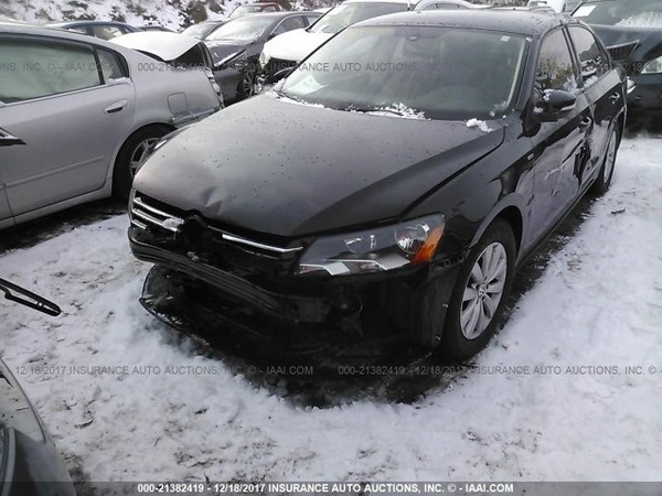 2013 VOLKSWAGEN PASSAT S 06