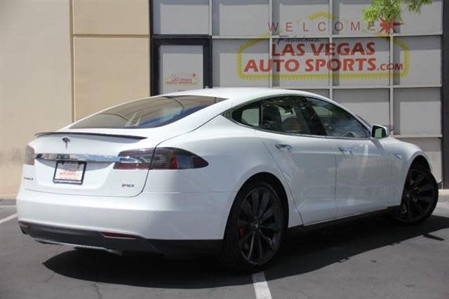 TeslaModelS85D201506