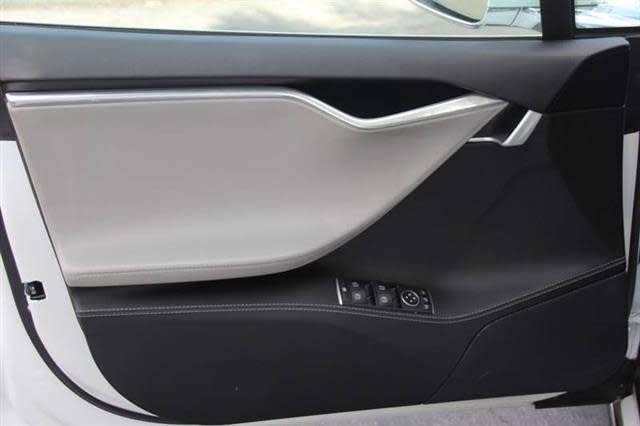 TeslaModelS85D201509