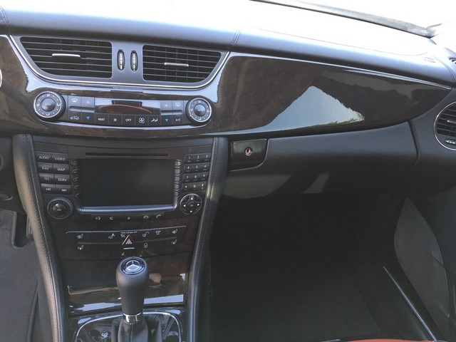 Mercedes-BenzCLS200516