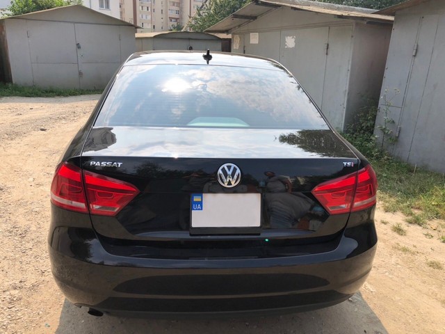 VolkswagenPassat201504