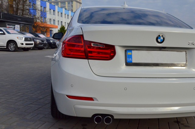 BMW328i2201408