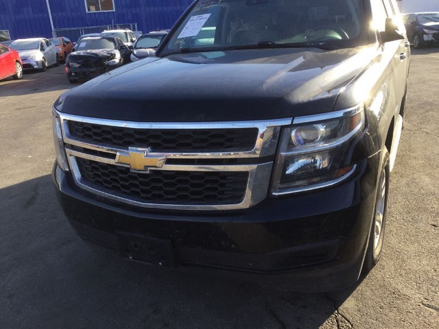 ChevroletSuburban201504