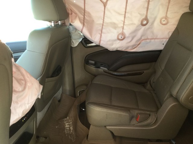 ChevroletSuburban201513