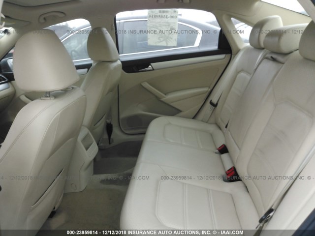 VWPassat201207