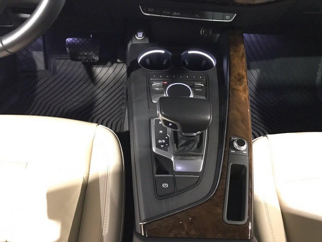 AudiA4201710