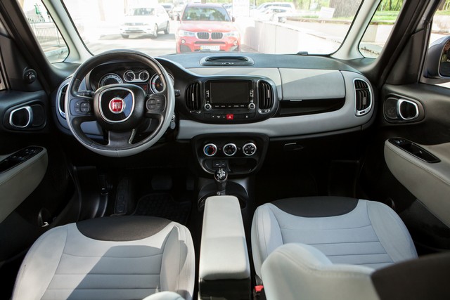2014 Fiat 500L16