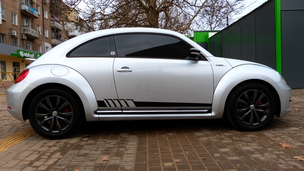 Volkswagen New Beetle 2013 04