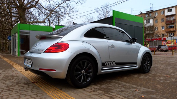 Volkswagen New Beetle 2013 05