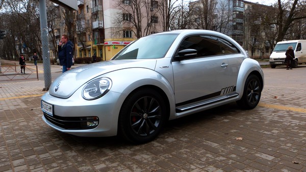 Volkswagen New Beetle 2013 09