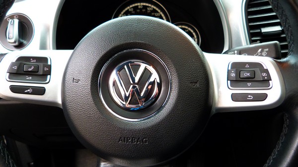 Volkswagen New Beetle 2013 47
