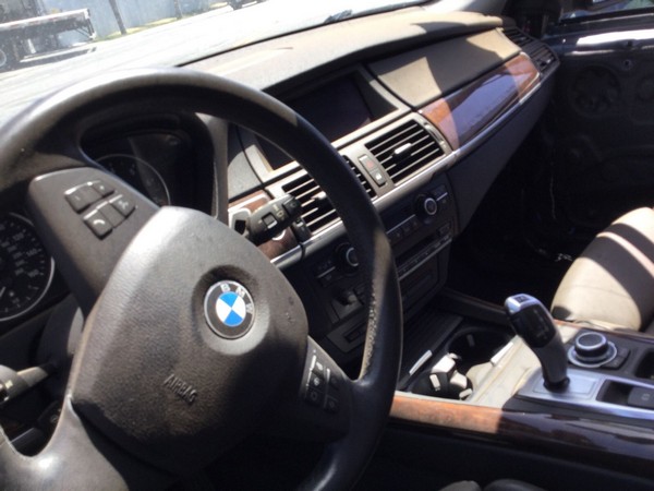 BMW X5 2013 08