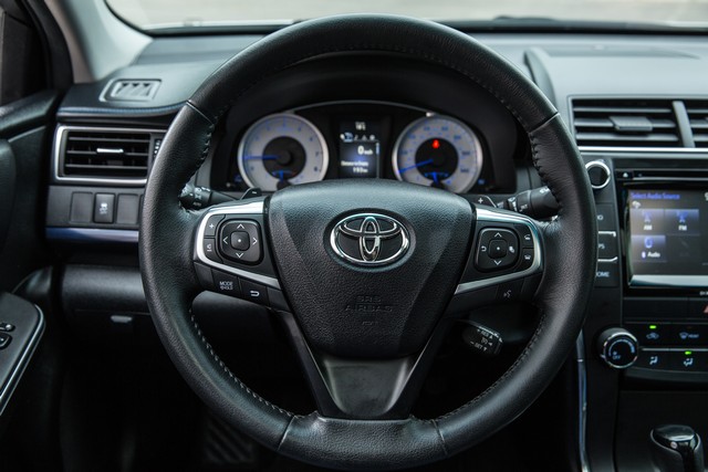 2016 Toyota Camry 22