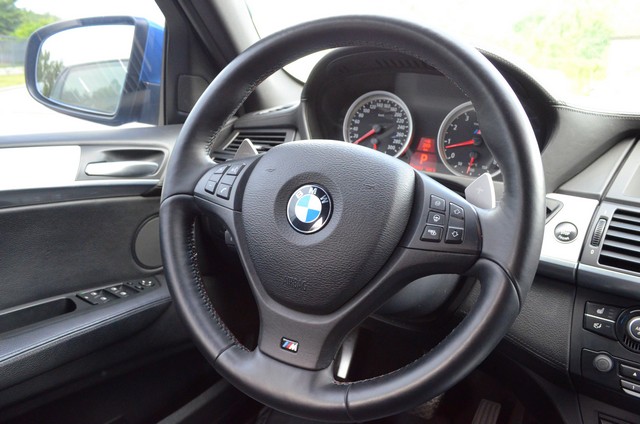 BMW X6 2011 29