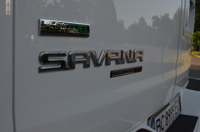 GMC Savana Explorer7 2011 11