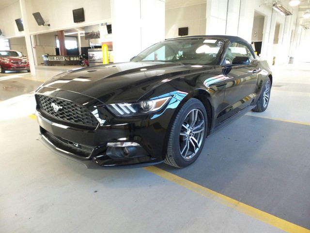 FORD Mustang 2017 01