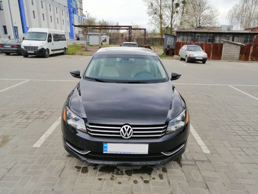 VolkswagenPassat201206