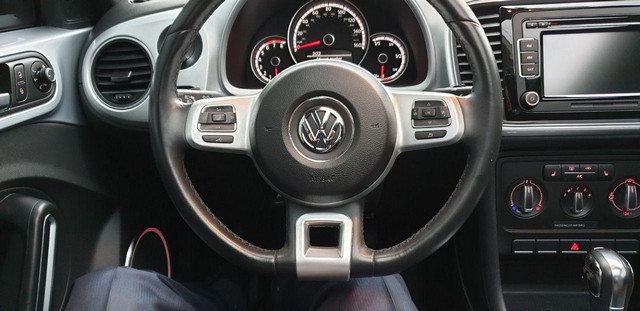 VolkswagenBeetle201536