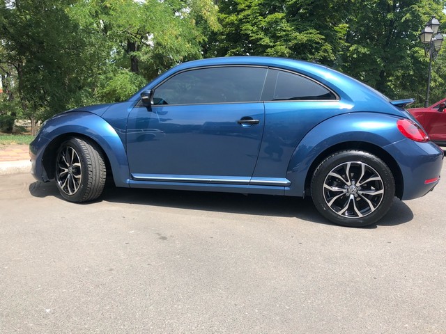 VolkswagenBeetle201602