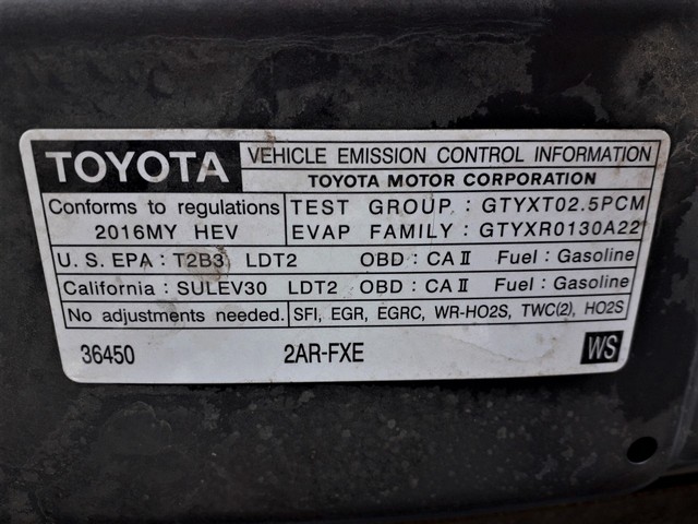 ToyotaRav4HybridLimited201624