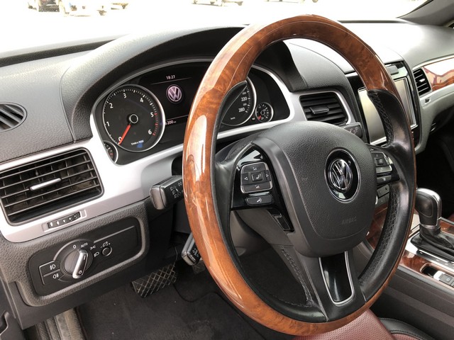 VolkswagenTouareg201117