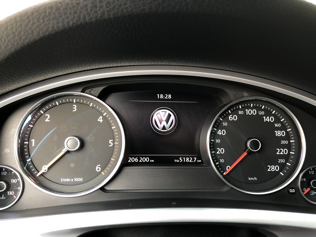 VolkswagenTouareg201118