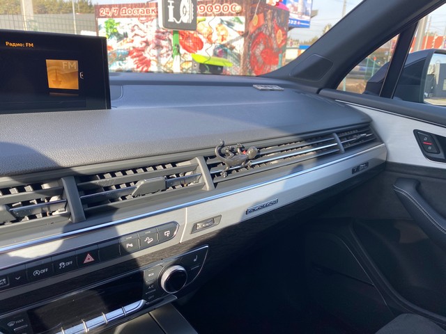 AudiQ7201711