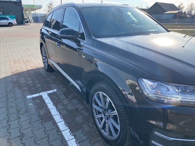 AudiQ720173